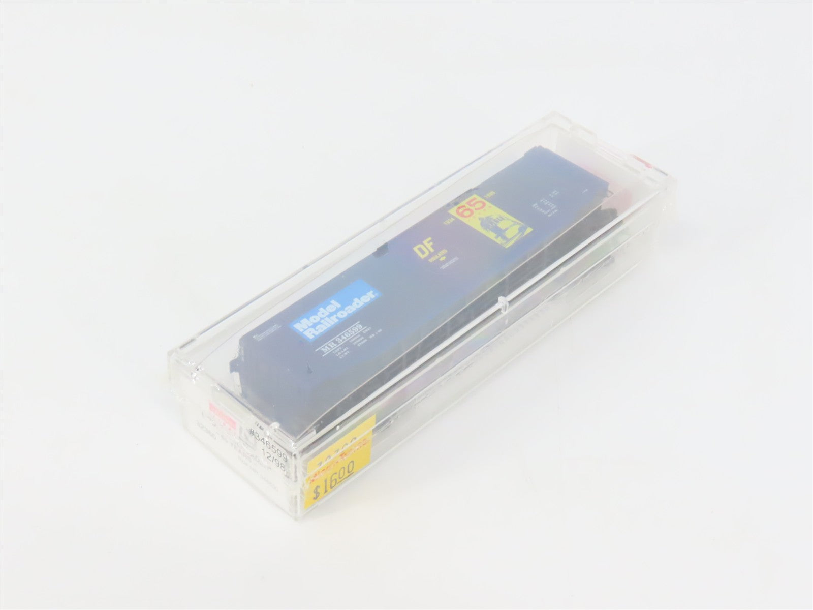 N Scale Micro-Trains MTL 32360 MR Model Railroader 50' Plug Door Box Car RTR
