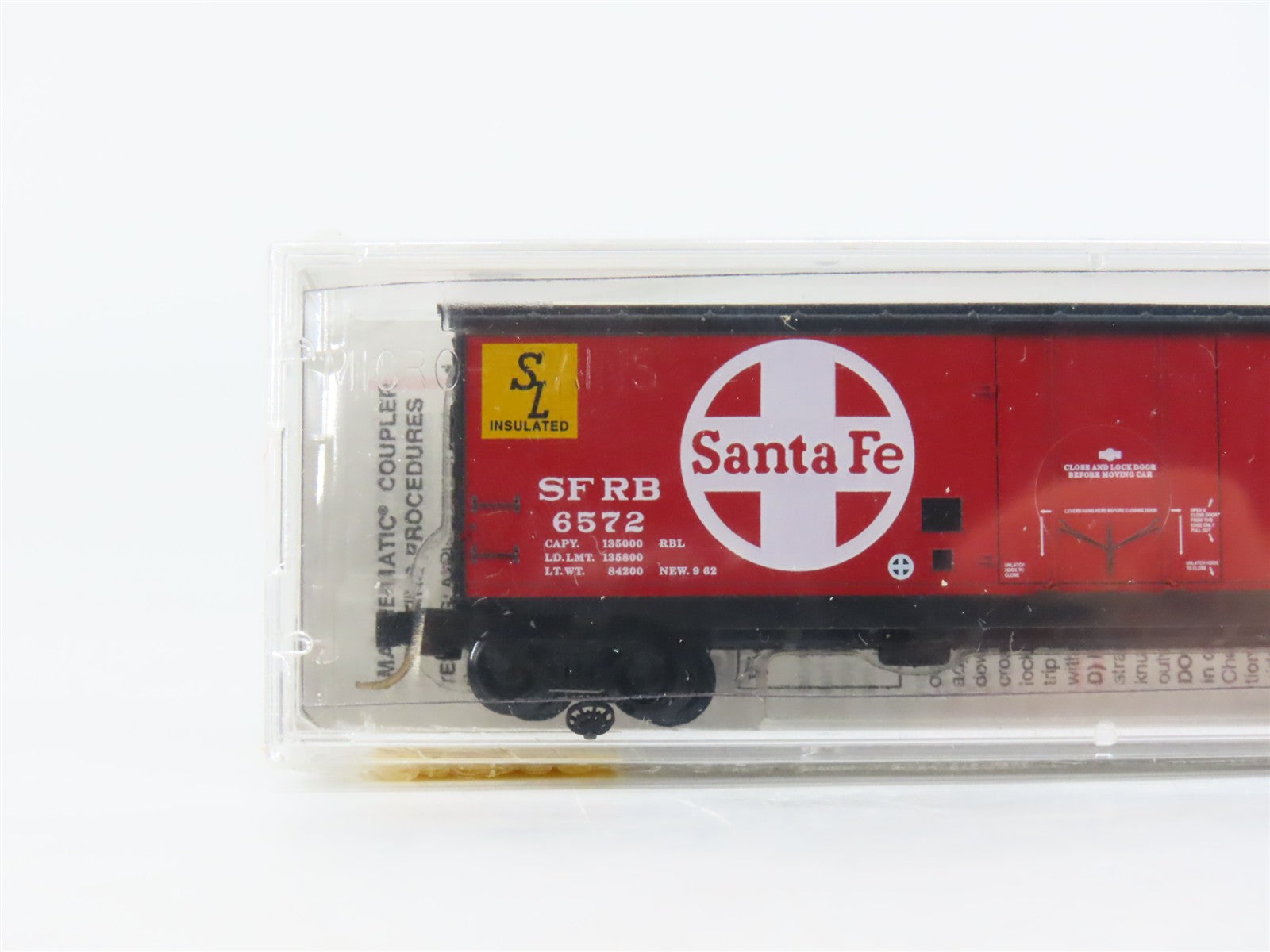 N Scale Micro-Trains MTL 32350 SFRB Santa Fe 50' Plug Door Box Car 6572 RTR