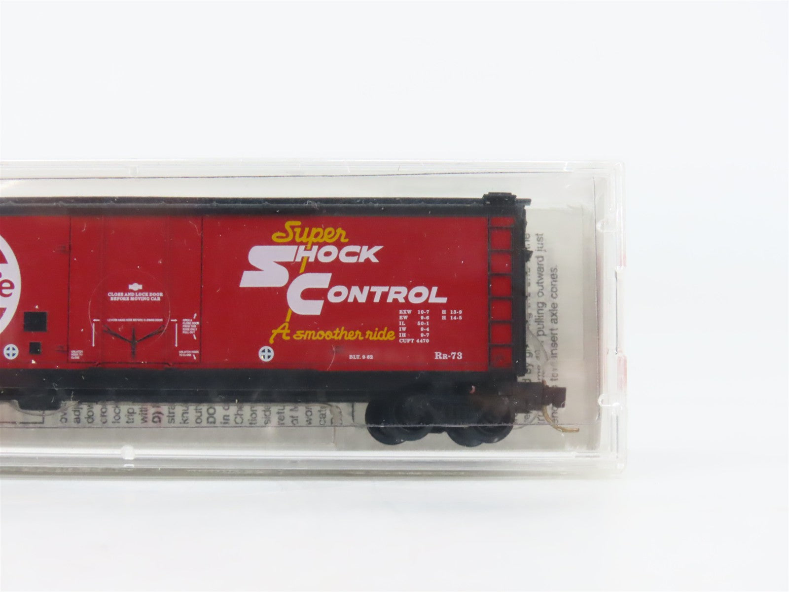 N Scale Micro-Trains MTL 32350 SFRB Santa Fe 50' Plug Door Box Car 6572 RTR