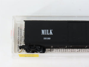 N Scale Micro-Trains MTL 32330 BM Boston & Maine 50' Plug Door Box Car 1919 RTR