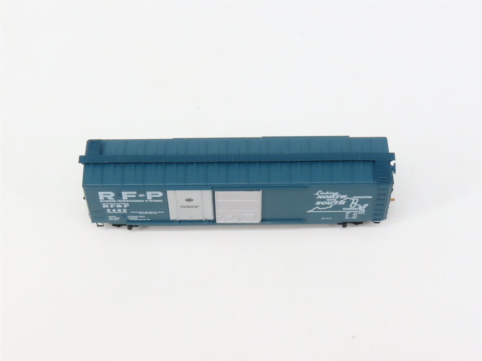 N Scale Micro-Trains MTL 33020 Richmond, Fredericksburg & Potomac Box Car RTR