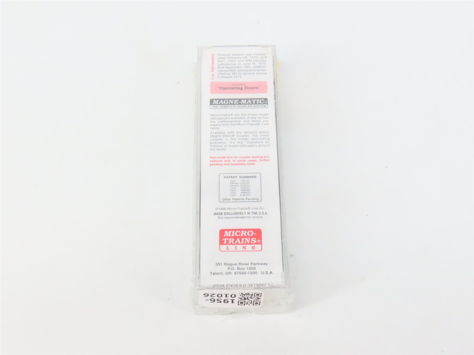 N Scale Micro-Trains MTL 34010 B&O Chessie System 50' Double Door Box Car RTR