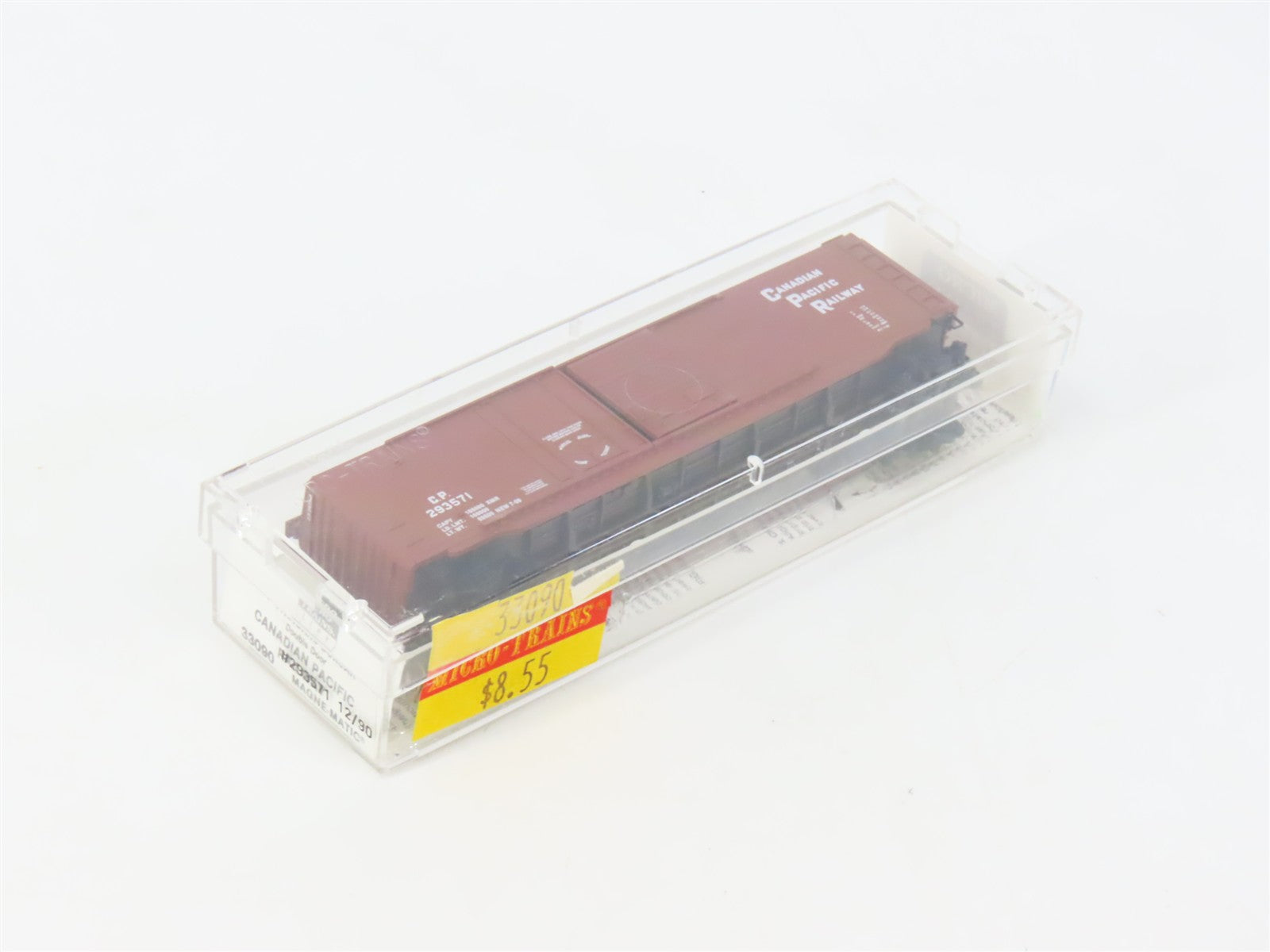 N Scale Micro-Trains MTL 33090 CP Canadian Pacific 40' Double Door Box Car RTR