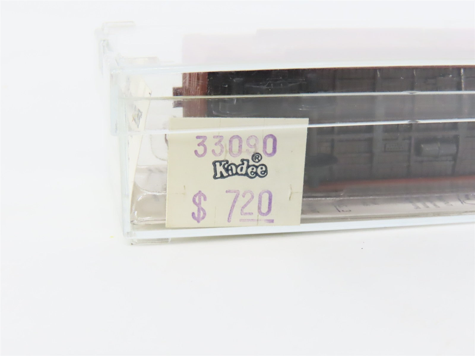 N Scale Micro-Trains MTL 33090 CP Canadian Pacific 50' Box Car 293517 RTR