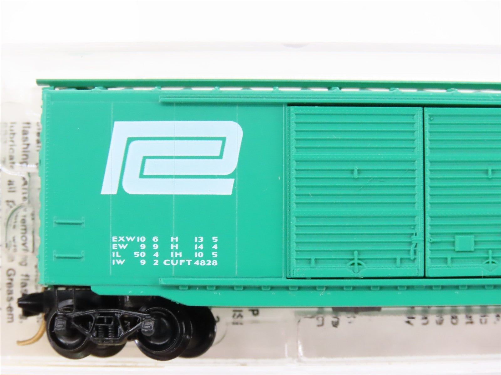 N Scale Micro-Trains MTL 34020 PC Penn Central 50' Box Car 174707 RTR