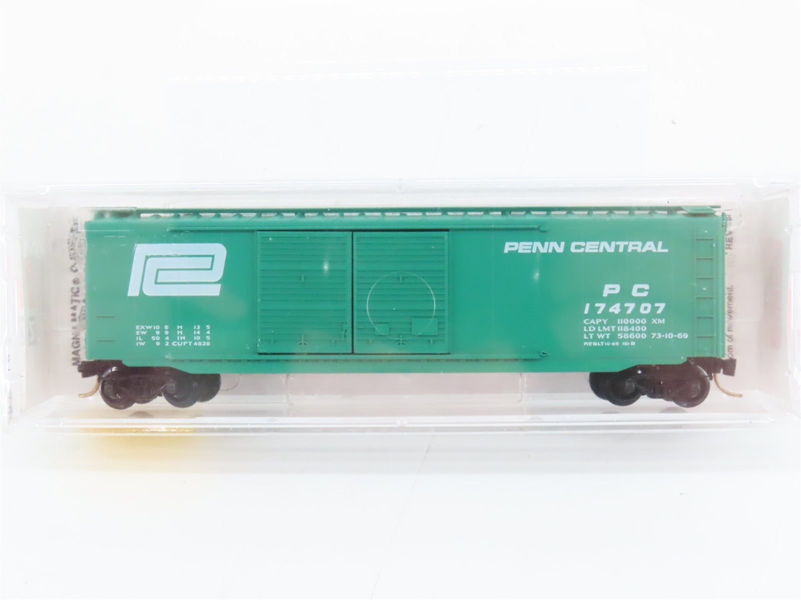 N Scale Micro-Trains MTL 34020 PC Penn Central 50' Box Car 174707 RTR