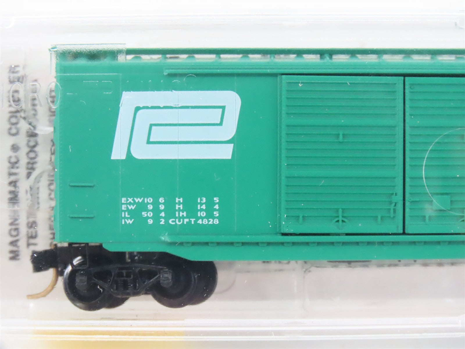 N Scale Micro-Trains MTL 34020 PC Penn Central 50' Box Car 174707 RTR