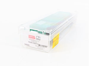 N Scale Micro-Trains MTL 34020 PC Penn Central 50' Box Car 174707 RTR