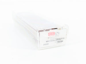N Scale Micro-Trains MTL 34050 SP Southern Pacific 50' Box Car 202516 RTR