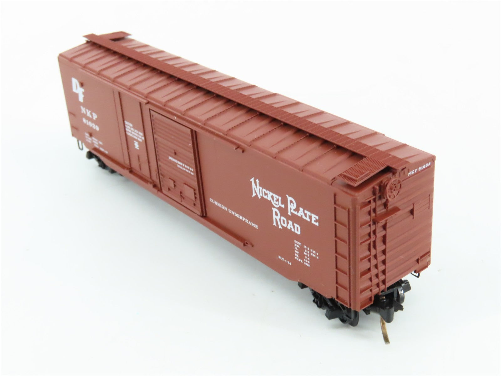 N Scale Micro-Trains MTL 33110 NKP Nickel Plate Road 50' Box Car 81039