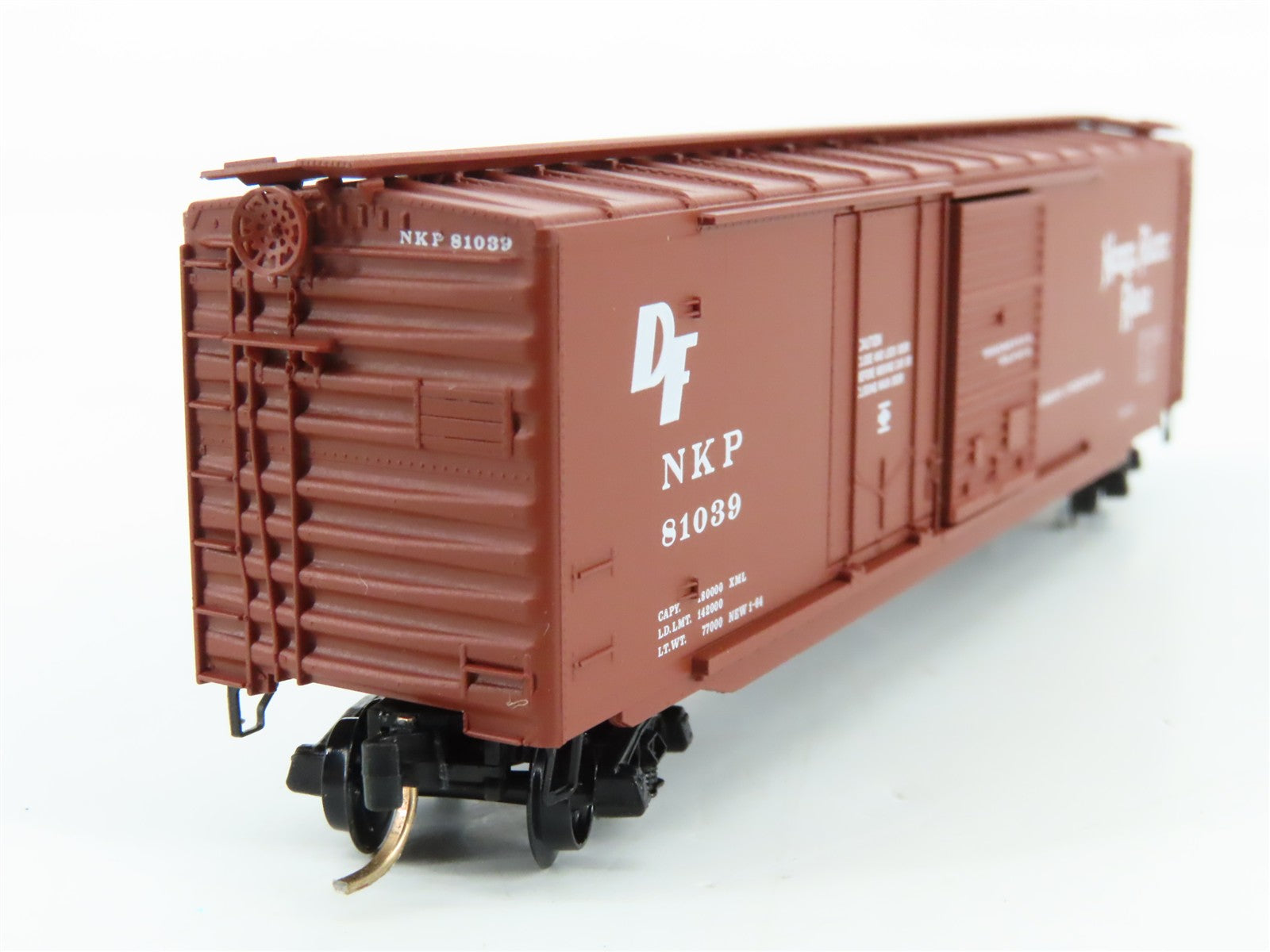 N Scale Micro-Trains MTL 33110 NKP Nickel Plate Road 50' Box Car 81039