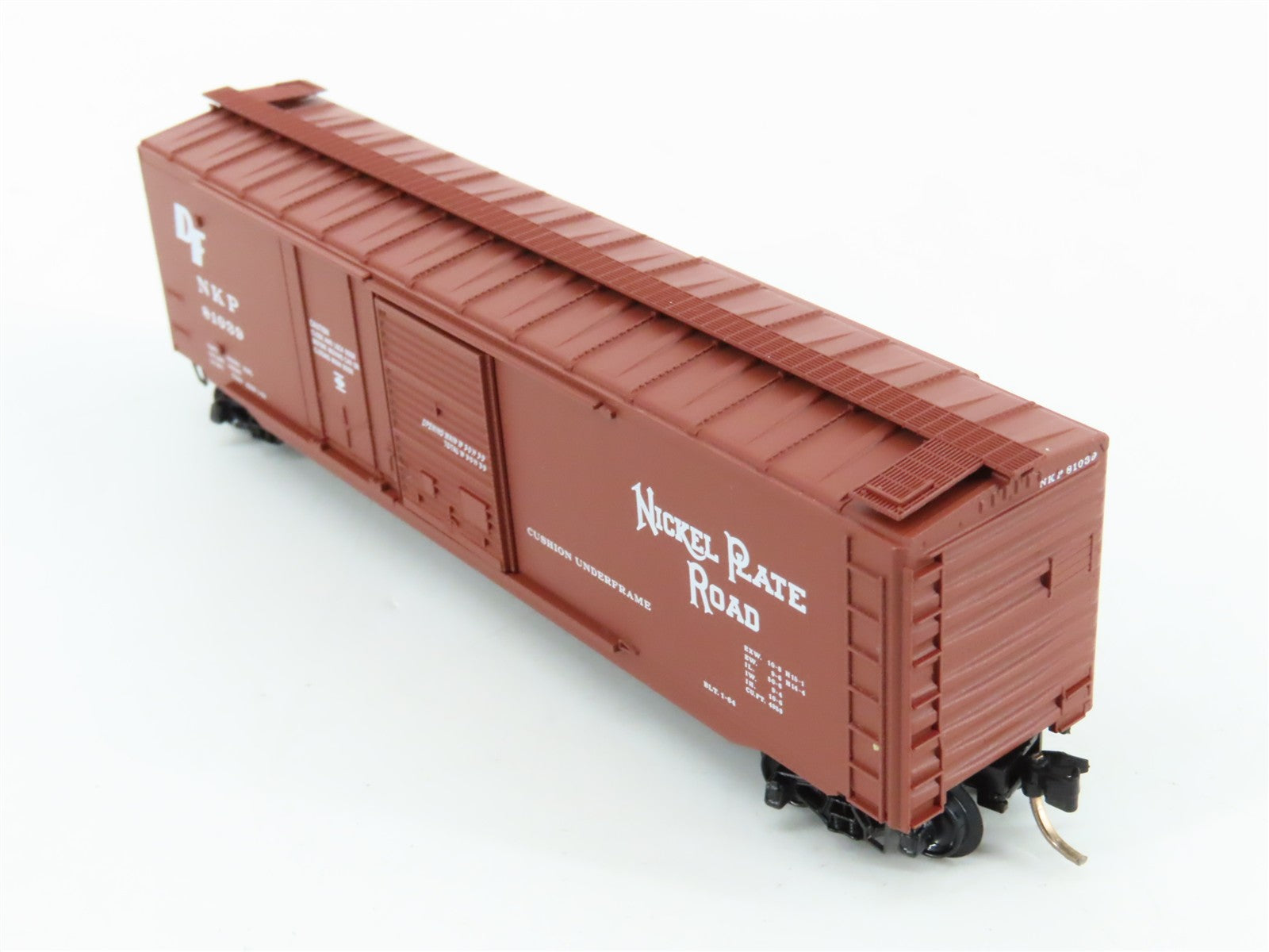 N Scale Micro-Trains MTL 33110 NKP Nickel Plate Road 50' Box Car 81039