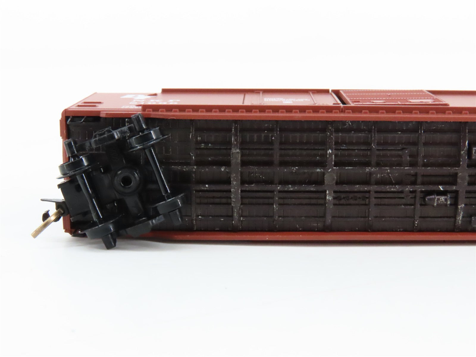 N Scale Micro-Trains MTL 33110 NKP Nickel Plate Road 50' Box Car 81039