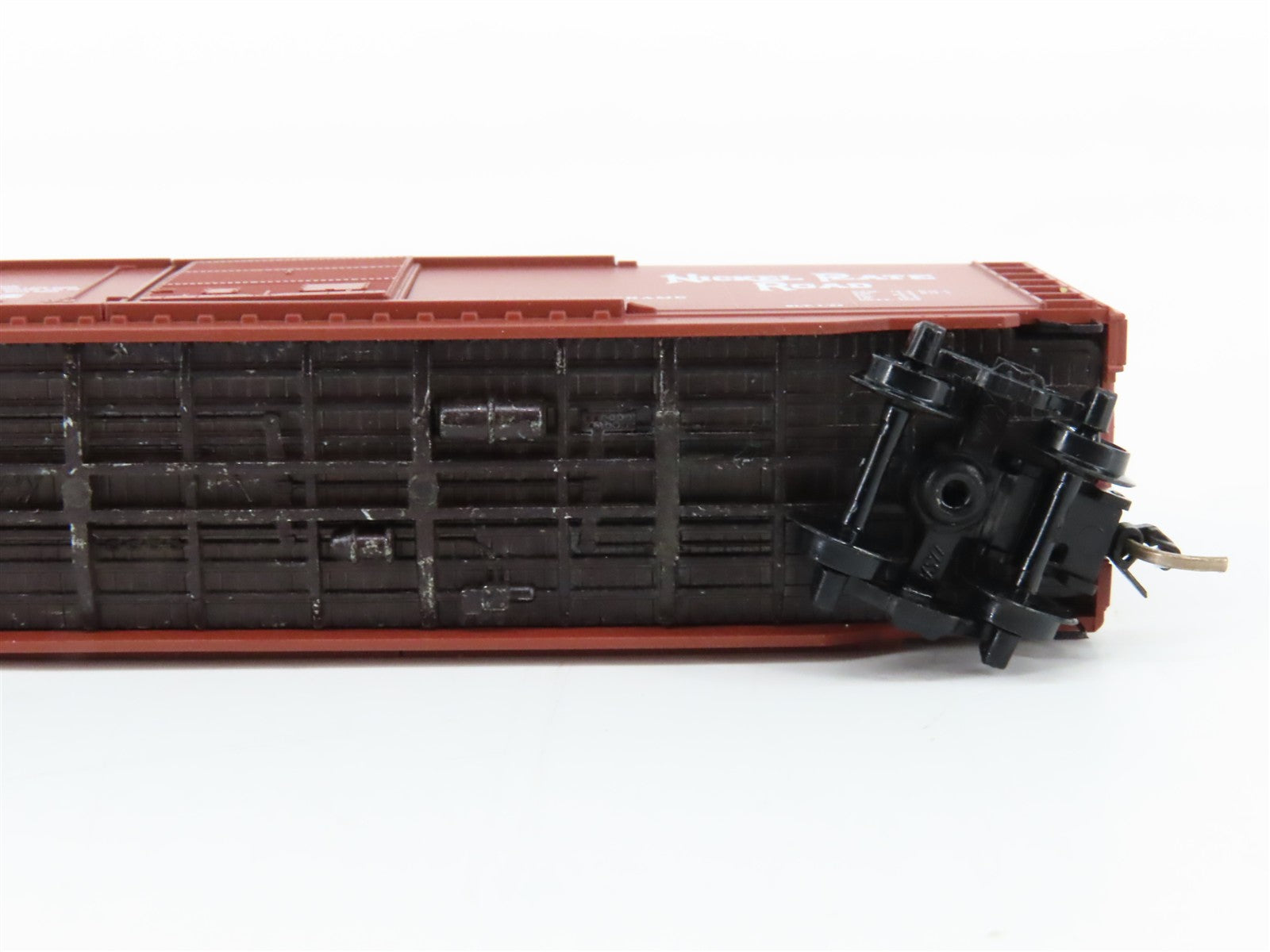 N Scale Micro-Trains MTL 33110 NKP Nickel Plate Road 50' Box Car 81039
