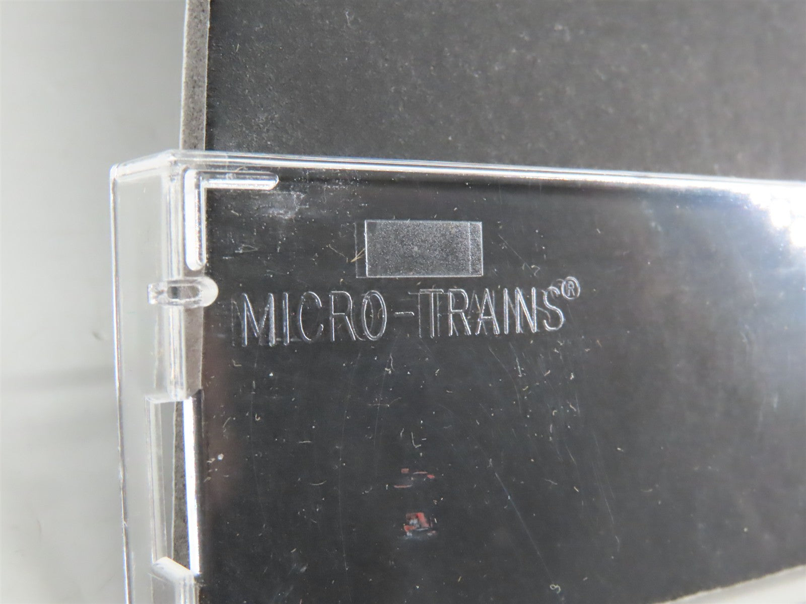 N Scale Micro-Trains MTL 31230 DL&W Delaware, Lackawanna & Western Box Car 12085