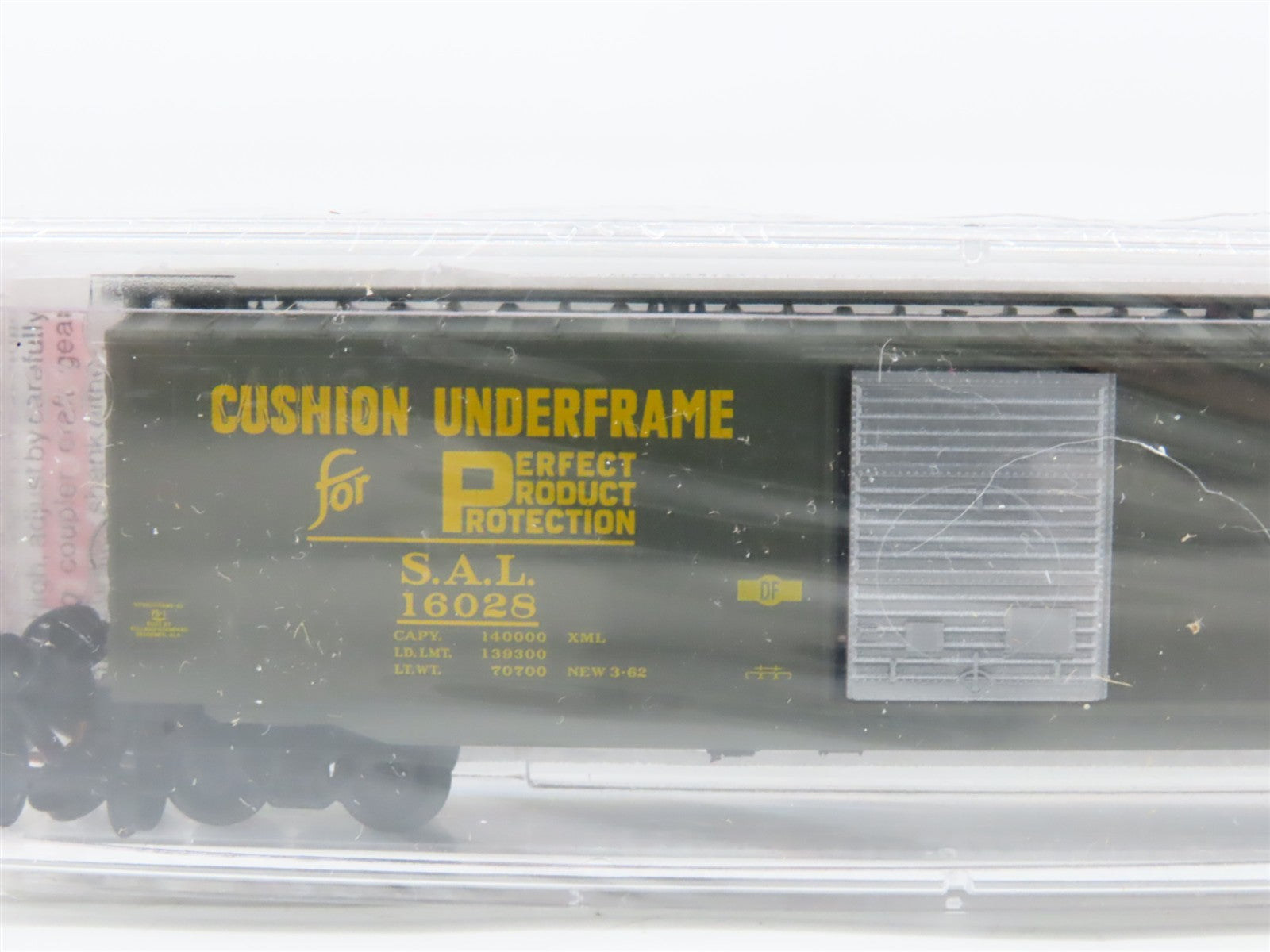 N Scale Micro-Trains MTL 31350 SAL Seaboard Air Line 50' Box Car 16028