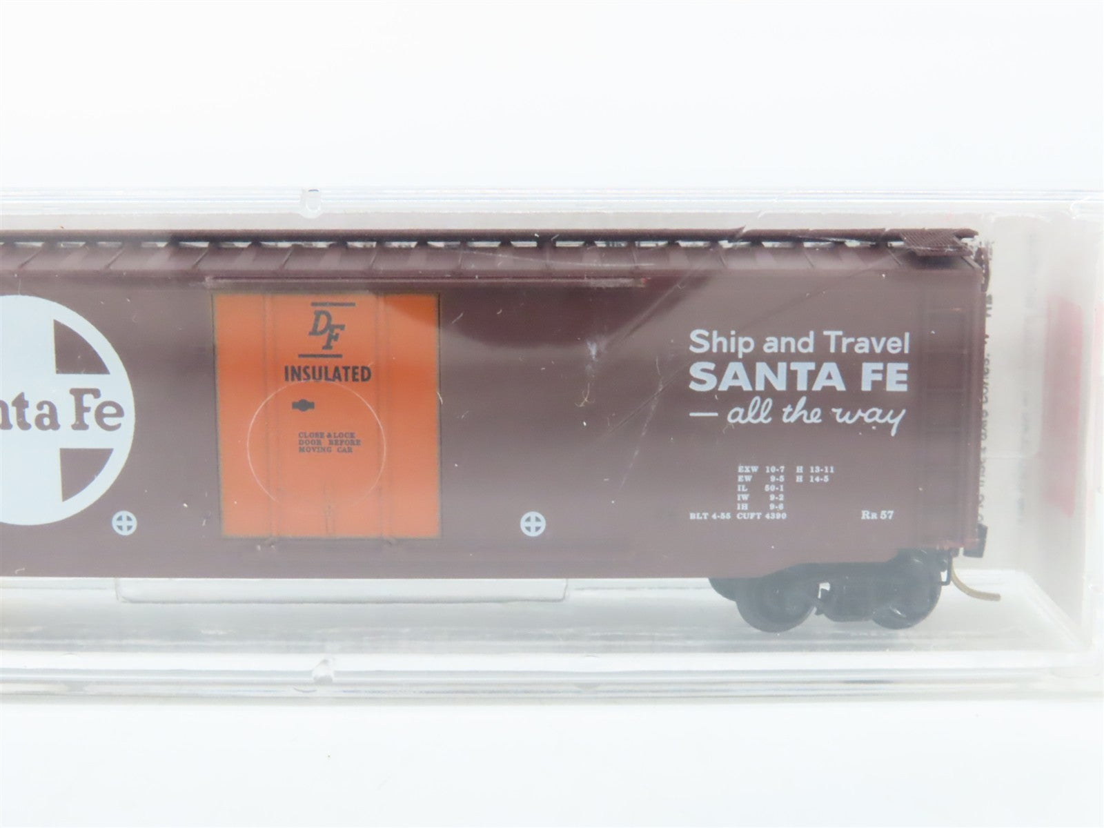 N Scale Micro-Trains MTL 32050/1 SFRB Santa Fe 50' Plug Door Box Car 6153