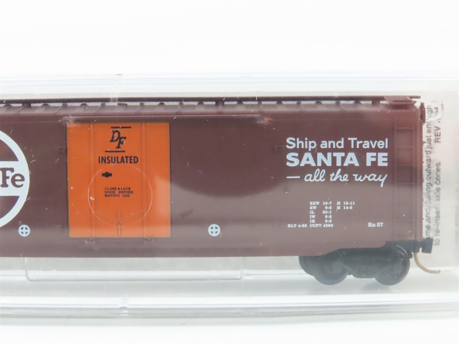 N Scale Micro-Trains MTL 32050/1 SFRB Santa Fe 50' Box Car 6153
