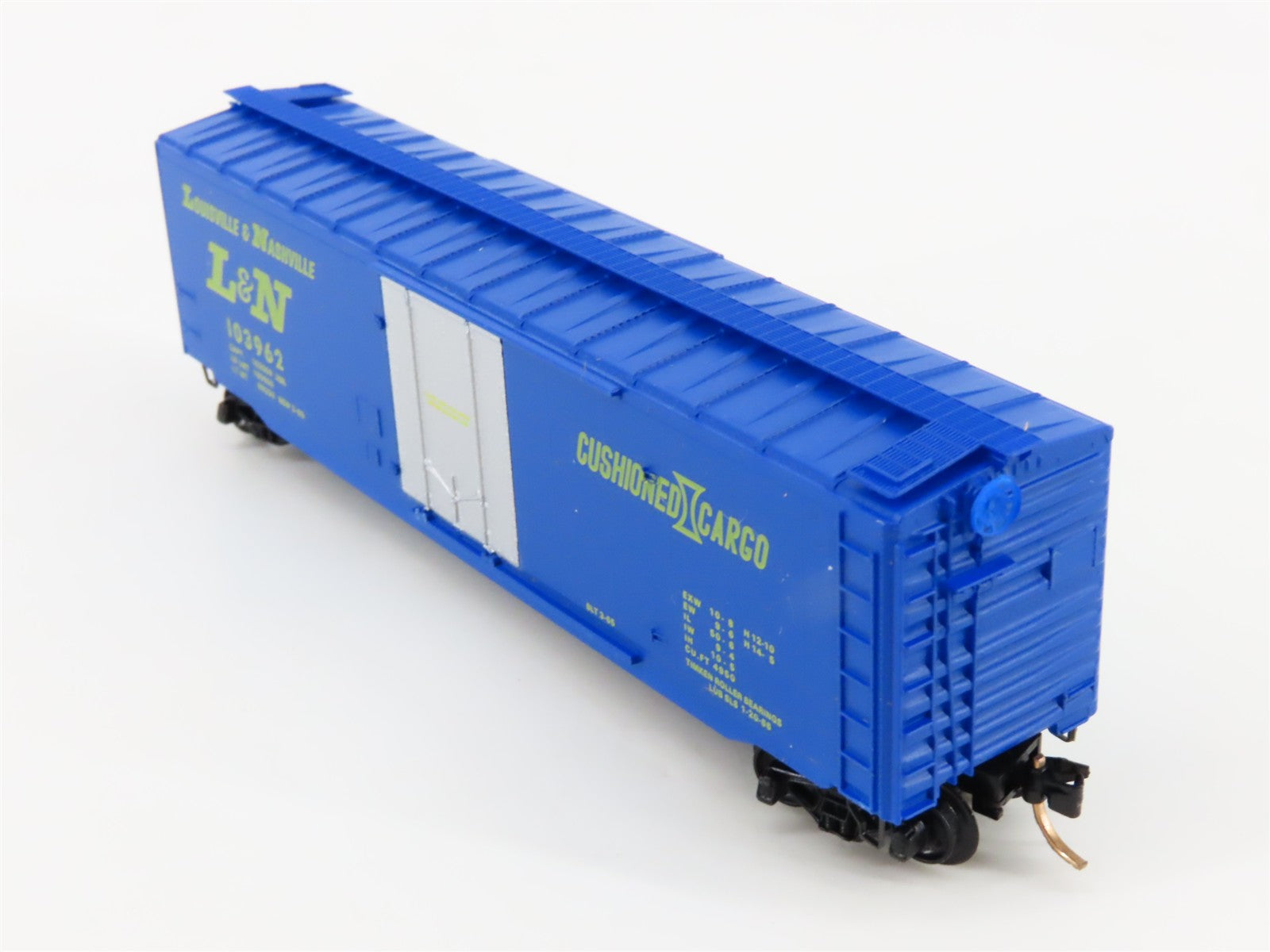 N Scale Micro-Trains MTL 32140 L&N Louisville & Nashville 50' Box Car 103962