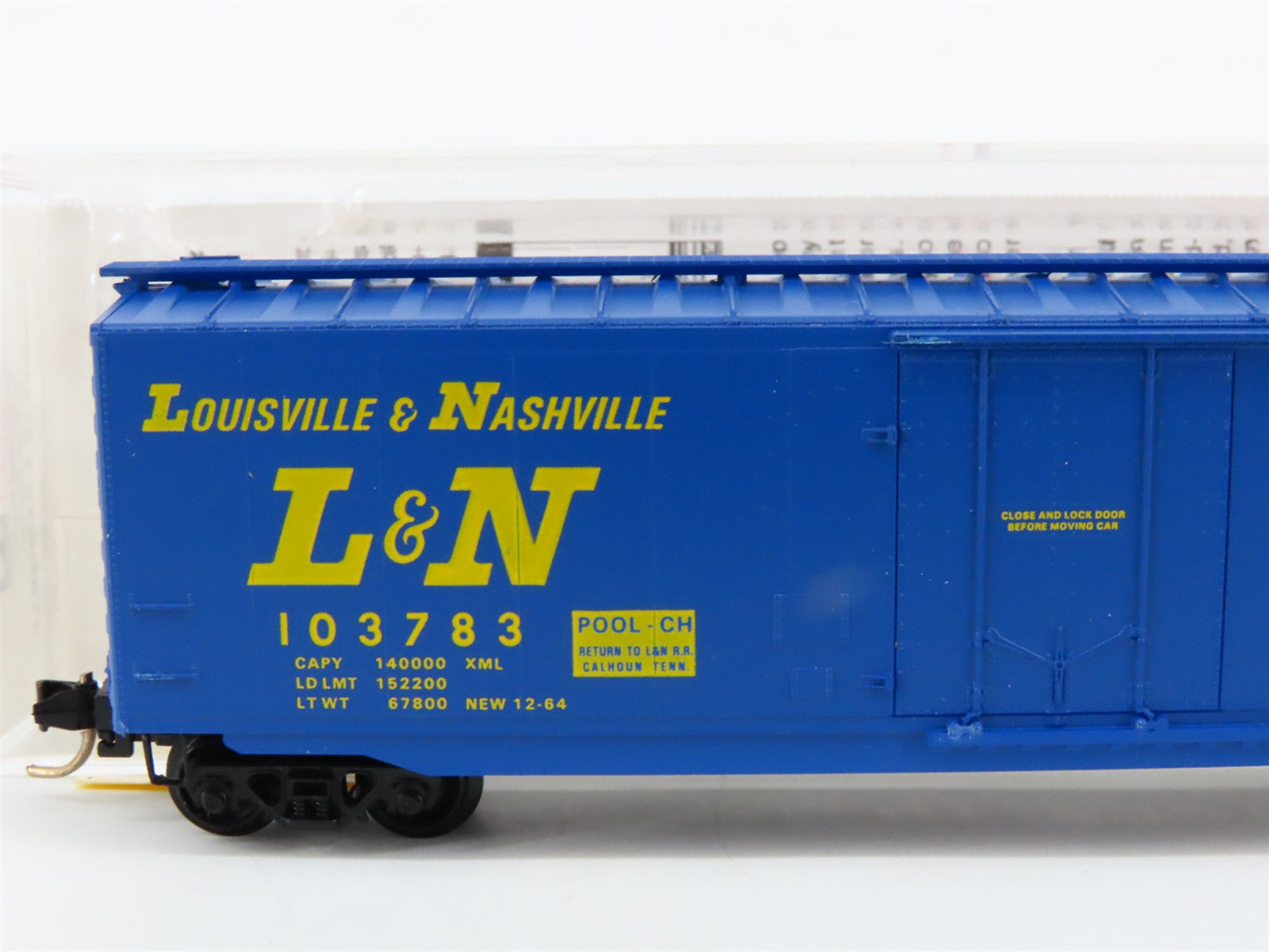 N Scale Micro-Trains MTL 32140 L&N Louisville & Nashville 50' Box Car 103783