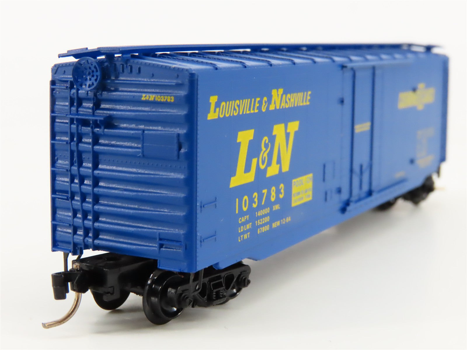 N Scale Micro-Trains MTL 32140 L&N Louisville & Nashville 50' Box Car 103783