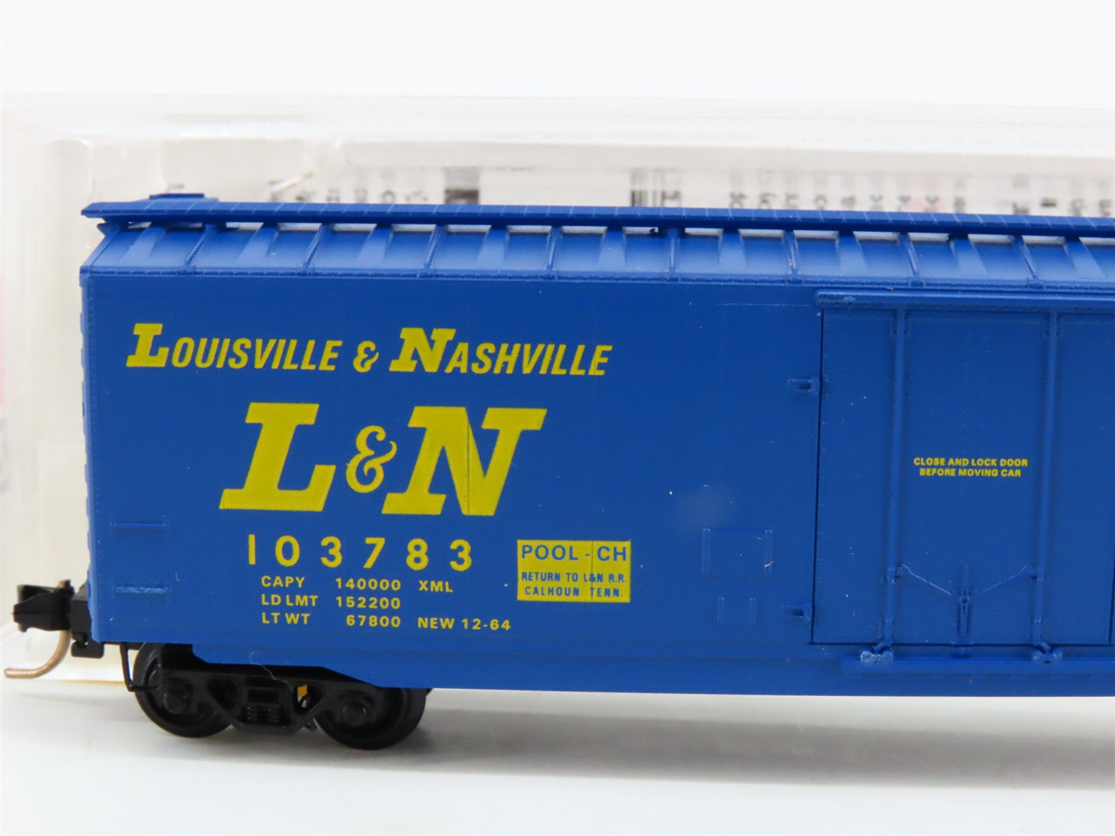 N Scale Micro-Trains MTL 32140 L&N Louisville & Nashville 50' Box Car 103783
