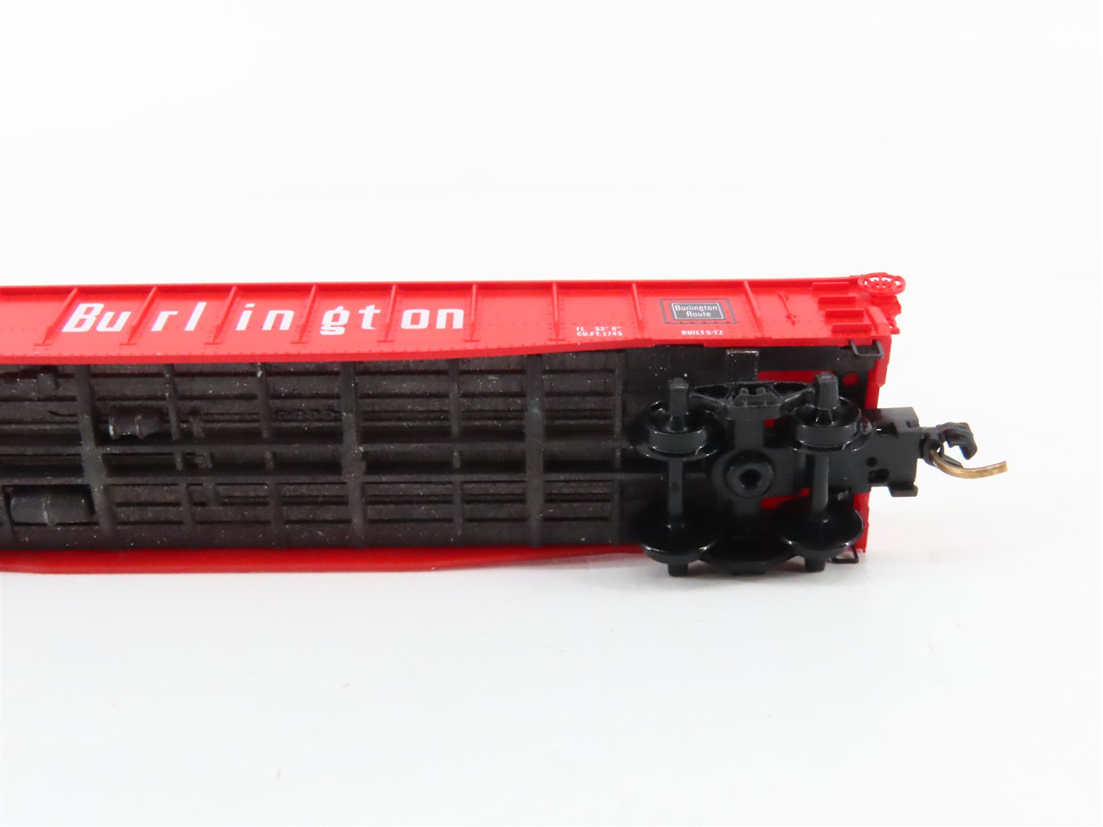 N Scale Micro-Trains MTL 46030 CB&Q Burlington 50' Drop End Steel Gondola 82044