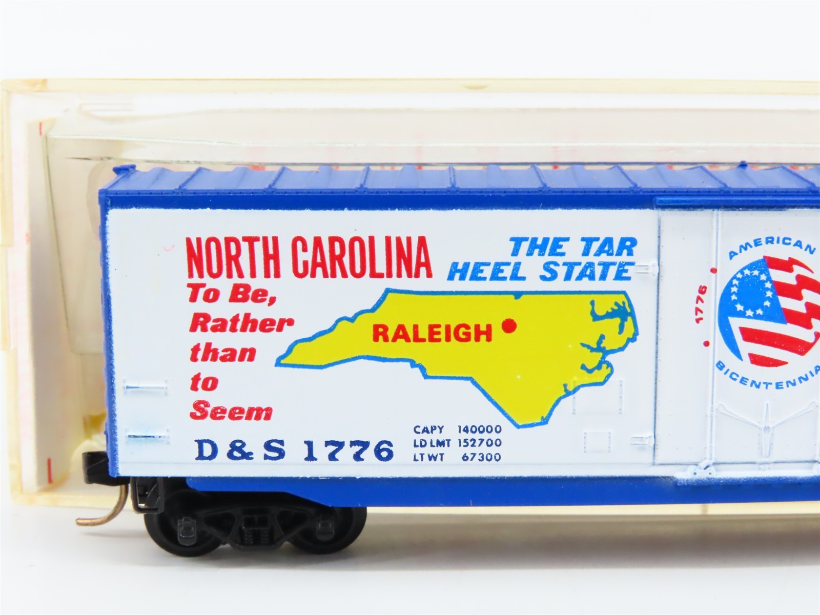N Scale Micro-Trains MTL 38100 D&S North Carolina State 50' Box Car 1776
