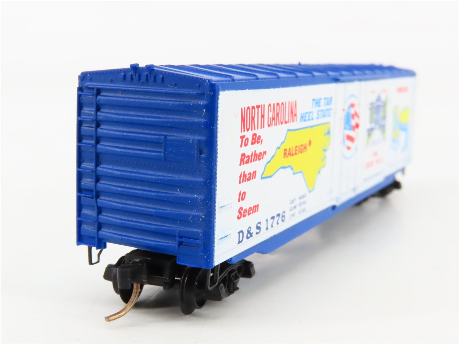 N Scale Micro-Trains MTL 38100 D&S North Carolina State 50' Box Car 1776