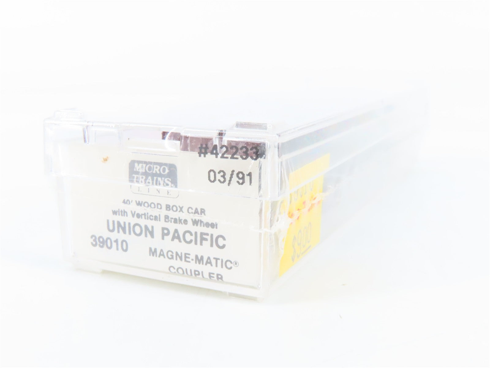 N Scale Micro-Trains MTL 39010 UP Union Pacific 40' Box Car 42233