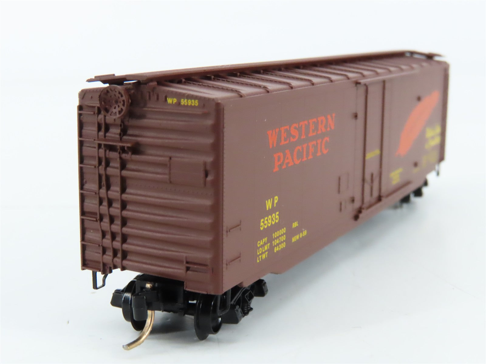 N Scale Micro-Trains MTL 32180 WP Western Pacific 50' Plug Door Box Car 55935