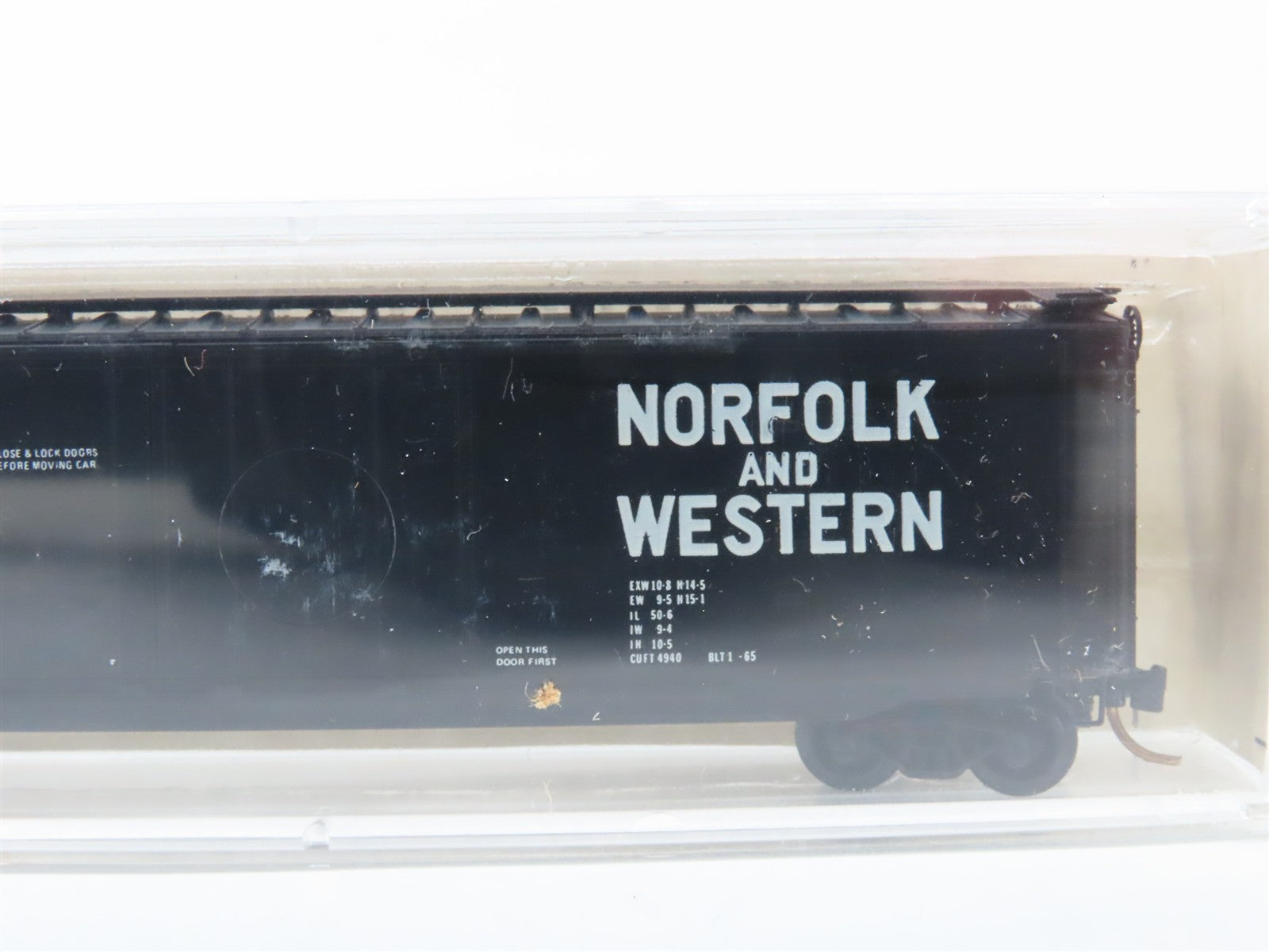 N Scale Micro-Trains MTL 36020 N&W Norfolk & Western 50' Box Car 56611
