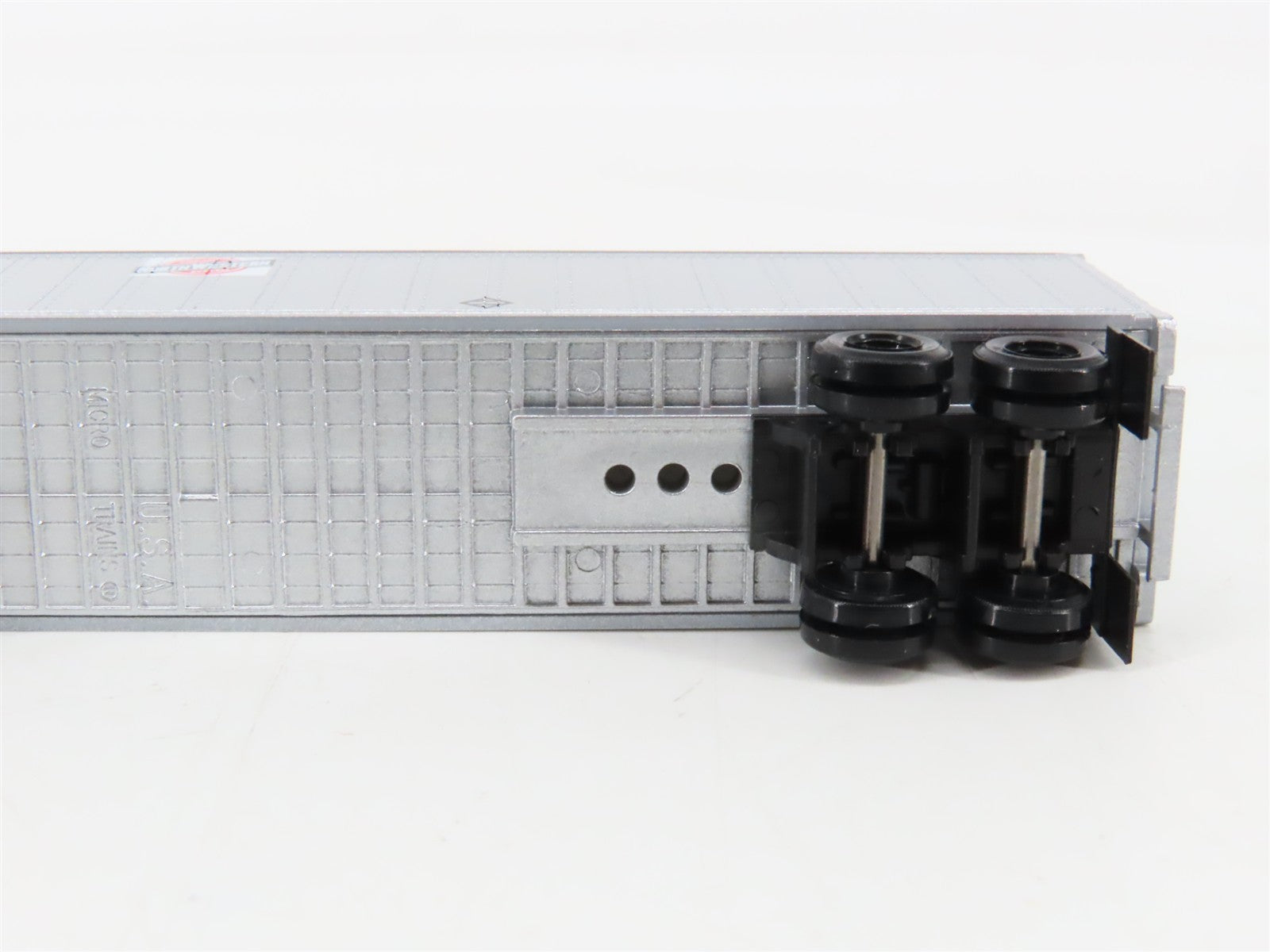 N Scale Micro-Trains MTL 67020 CNWZ Chicago & North Western 45' Van Trailer