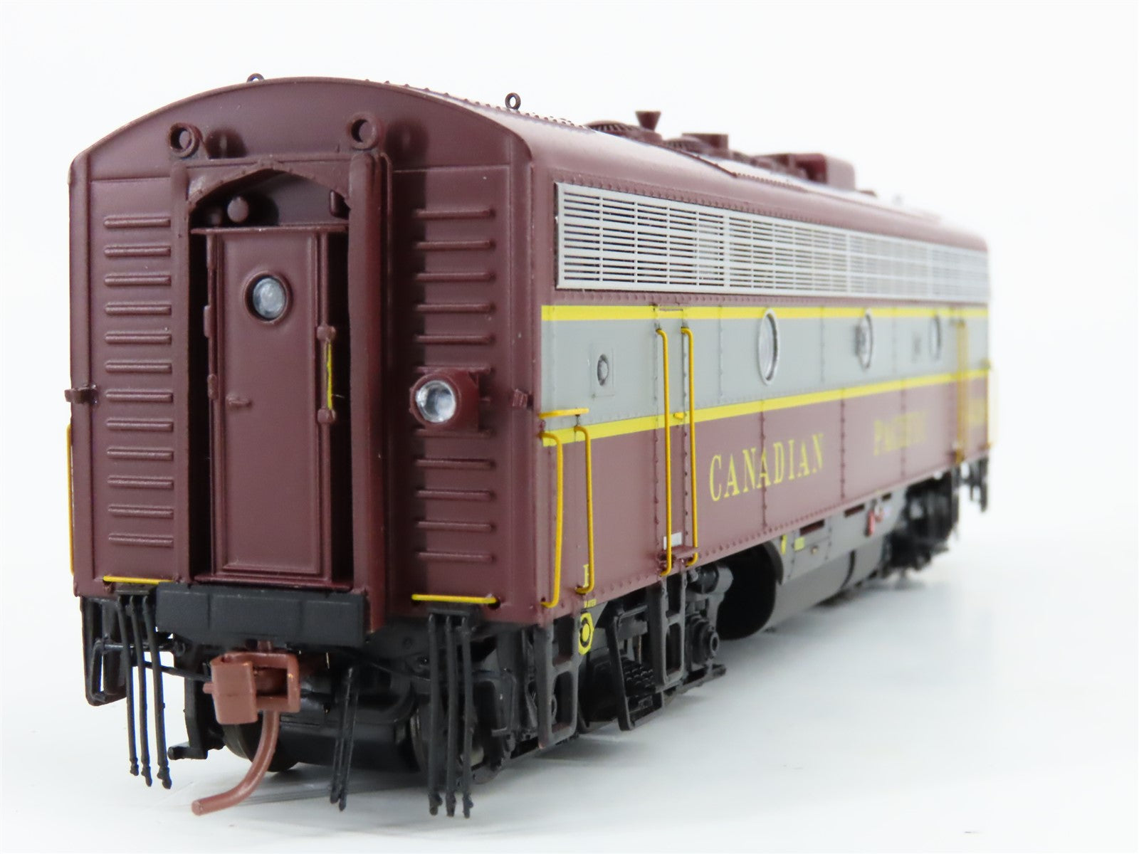 HO Scale Rapido 223001 CP Canadian Pacific F7B Diesel Locomotive #4436 wDCC