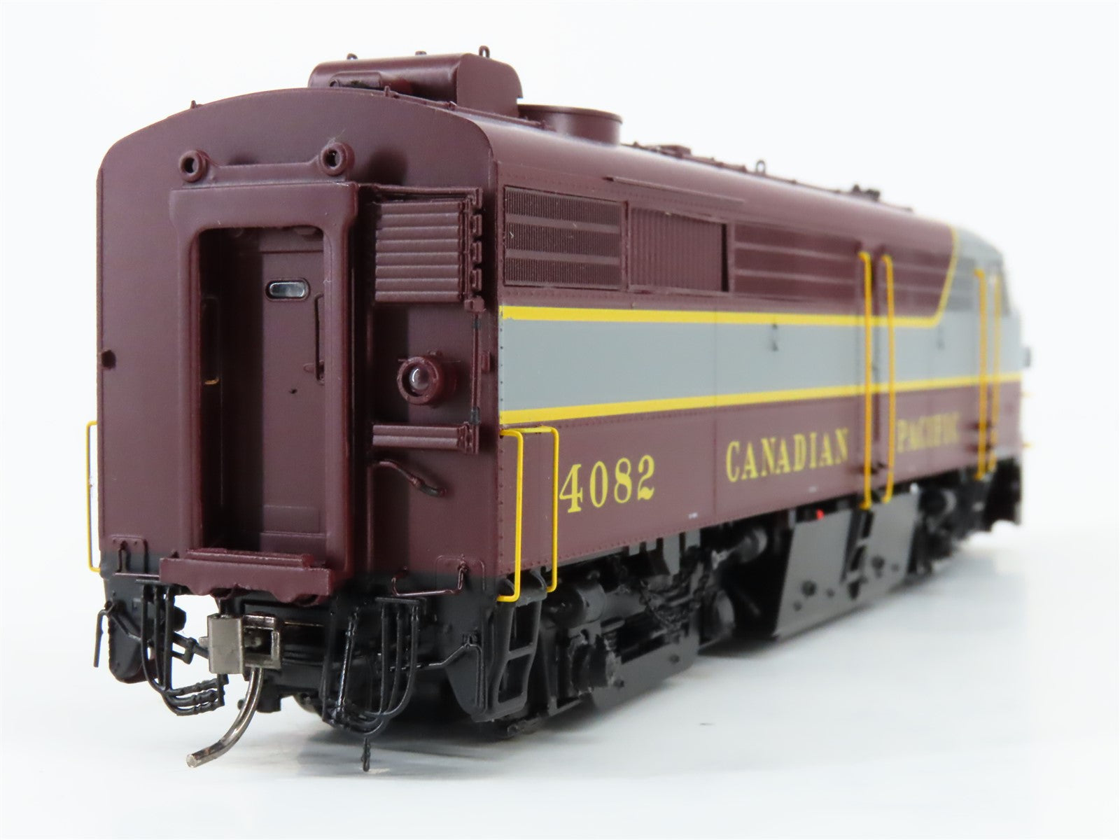 HO Scale Rapido 21518 CP Canadian Pacific FPA-2 Diesel Loco #4082 w/ DCC & Sound
