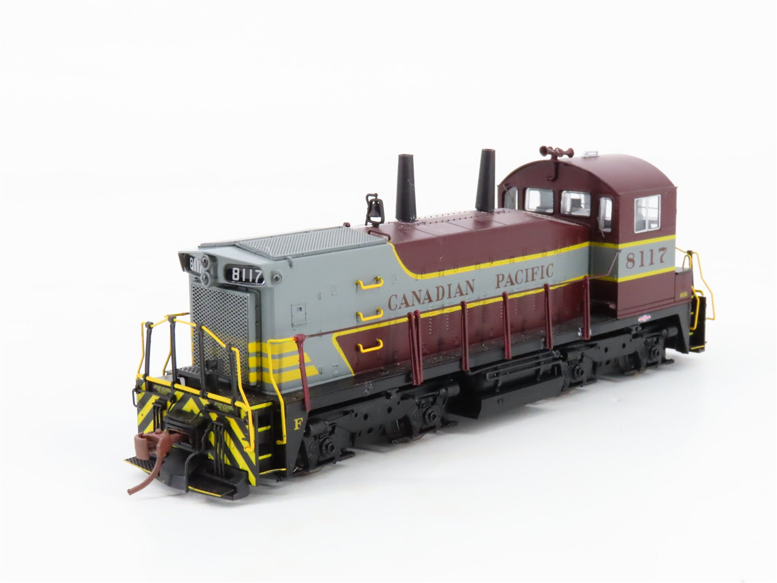 HO Scale Rapido 26501 CP Canadian Pacific SW1200RS Diesel #8117 wDCC & Sound