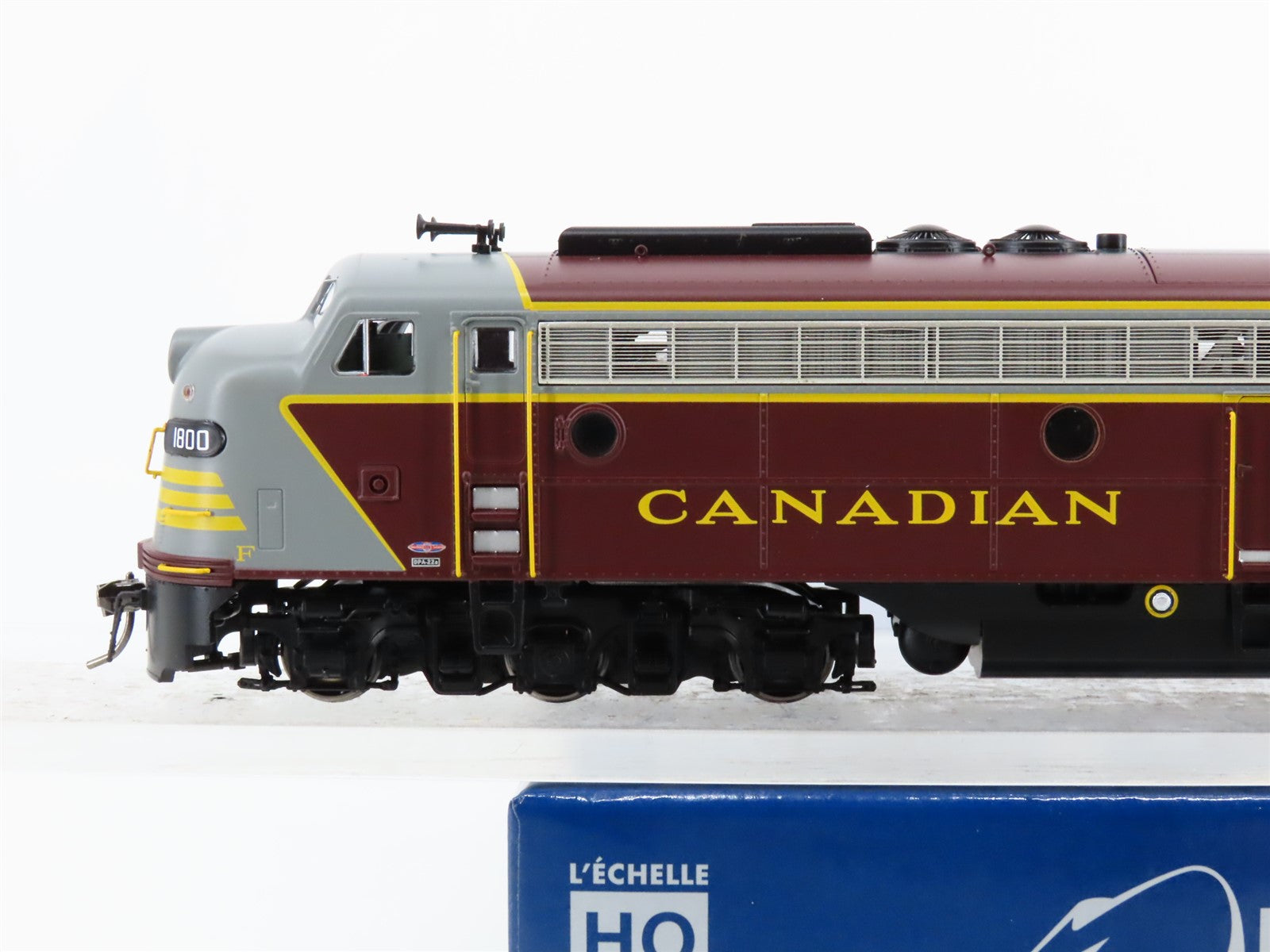 HO Scale Rapido 28509 CP Canadian Pacific E8A Diesel Loco #1800 wDCC & Sound