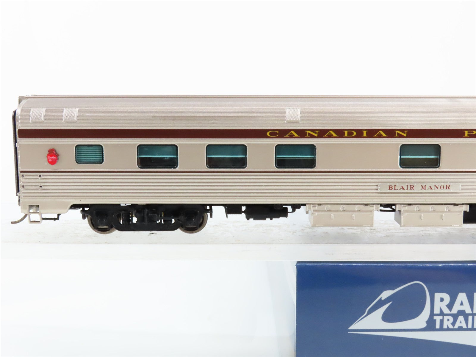 HO Scale Rapido 119002 Canadian Pacific Budd Manor Sleeper BLAIR MANOR RTR