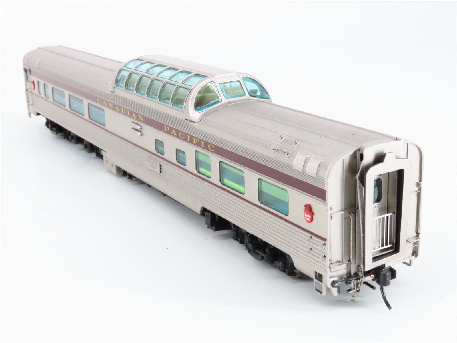 HO Scale Rapido 116014 CP Canadian Pacific Budd Mid-Train Vista Dome 504 RTR