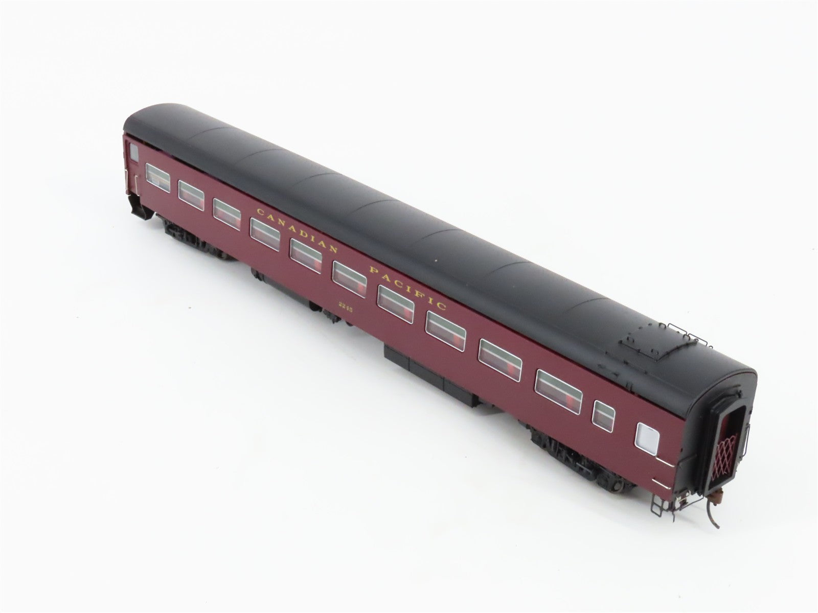 HO Scale Rapido 100092 CP Canadian Pacific Lightweight Coach Passenger Car #2245