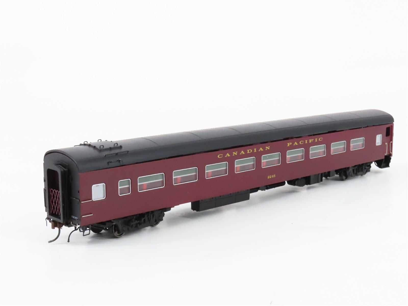 HO Scale Rapido 100092 CP Canadian Pacific Lightweight Coach Passenger Car #2245
