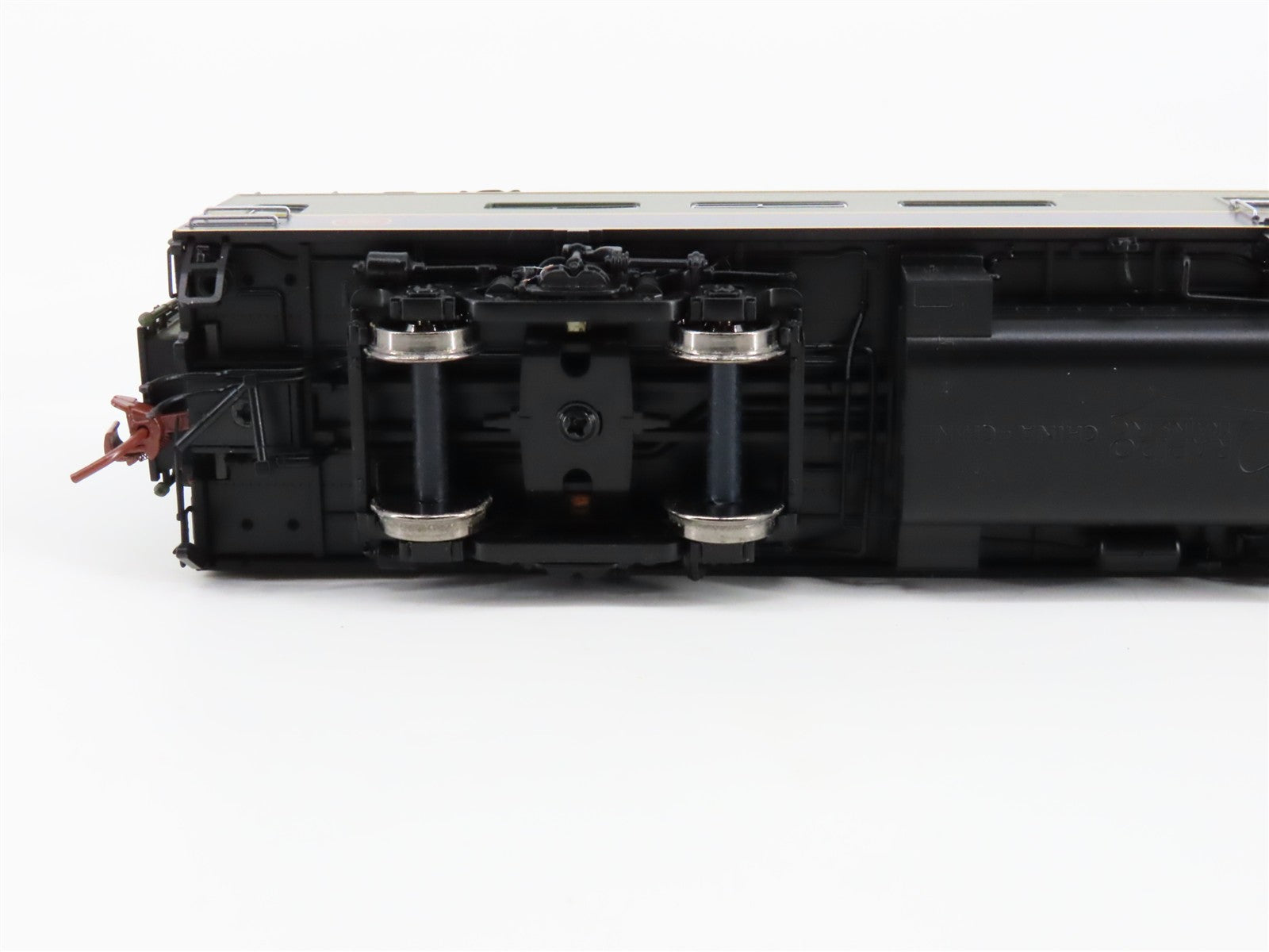 HO Scale Rapido 124001 CN Canadian National Lightweight Diner 1337 RTR