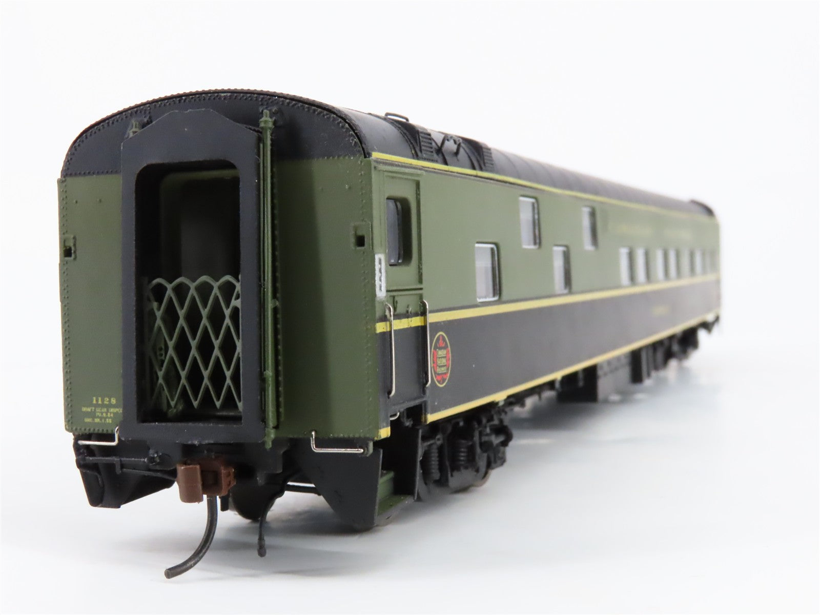 HO Scale Rapido 101013 CN Canadian National Duplex Sleeper Factory Interior RTR