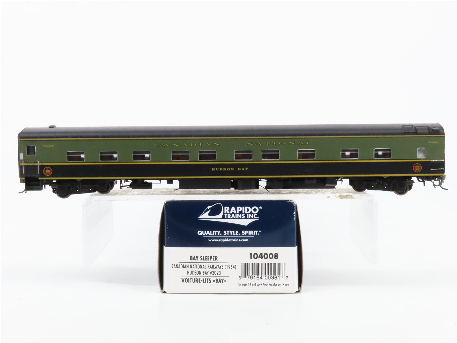 HO Scale Rapido 104008 CN Canadian National Sleeper Passenger Car 