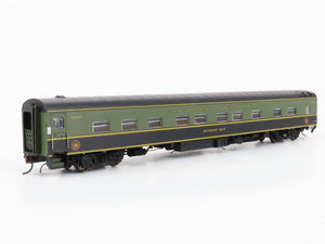 HO Scale Rapido 104008 CN Canadian National Sleeper Passenger Car 