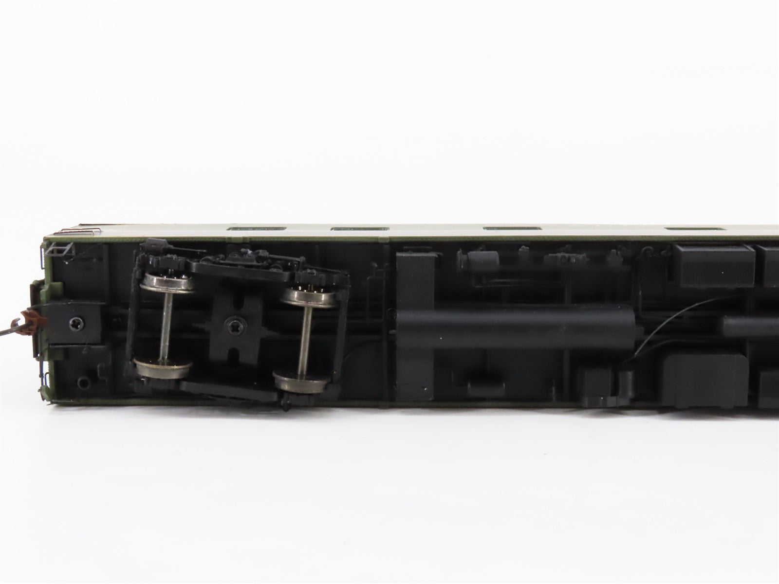HO Scale Rapido 104008 CN Canadian National Sleeper Passenger Car 