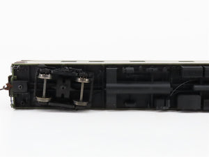 HO Scale Rapido 104008 CN Canadian National Sleeper Passenger Car 