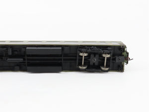HO Scale Rapido 100018 CN Canadian National Coach Passenger Car #5564