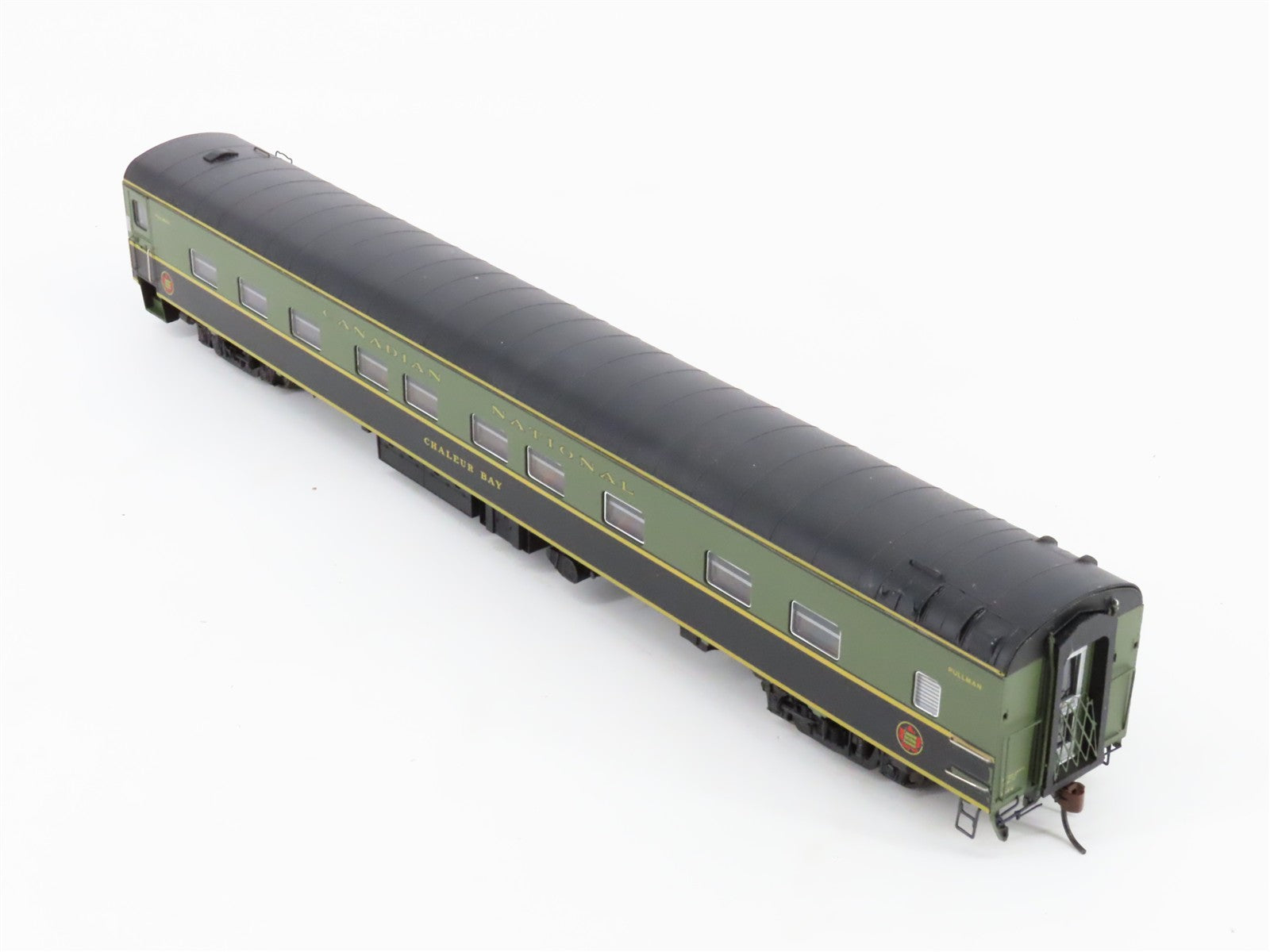 HO Scale Rapido 104009 CN Canadian National Sleeper Passenger Car 