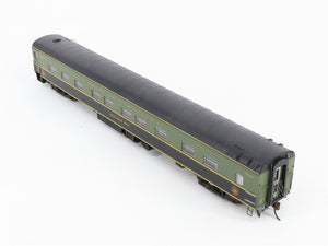 HO Scale Rapido 104009 CN Canadian National Sleeper Passenger Car 